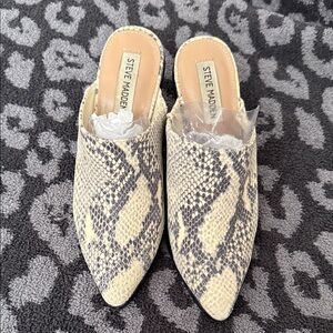 Steve Madden SAVINA Snakeskin Mules/Heels/Wedge